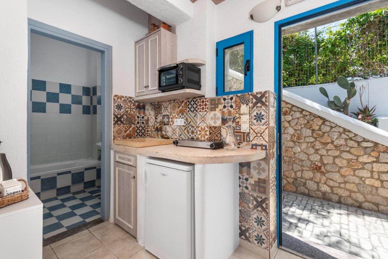 Agnanti Beach Apartments アルハンゲロス エクステリア 写真
