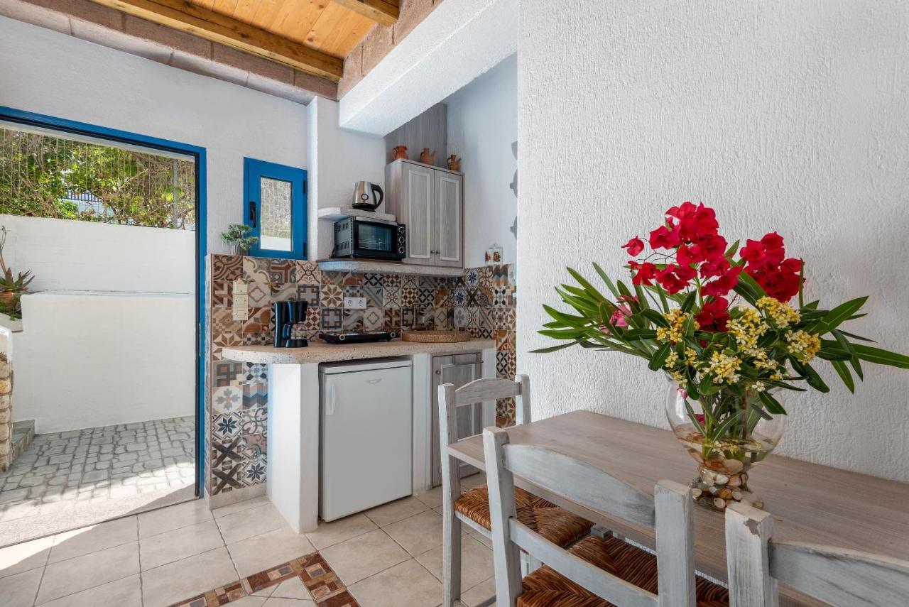 Agnanti Beach Apartments アルハンゲロス エクステリア 写真